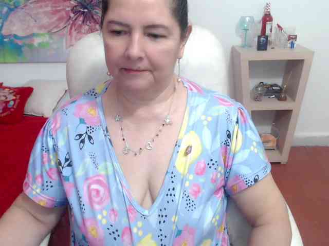 leonela leonela
