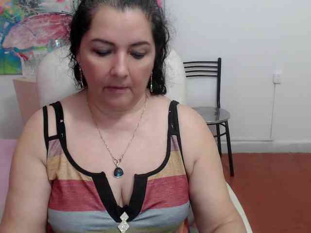 leonela webcam