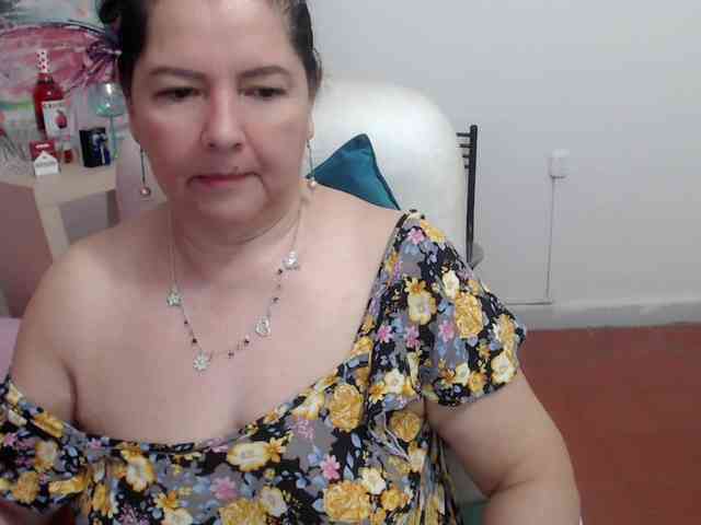 leonela webcam