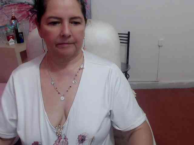 leonela webcam