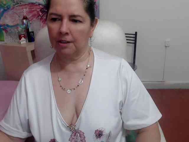 leonela webcam