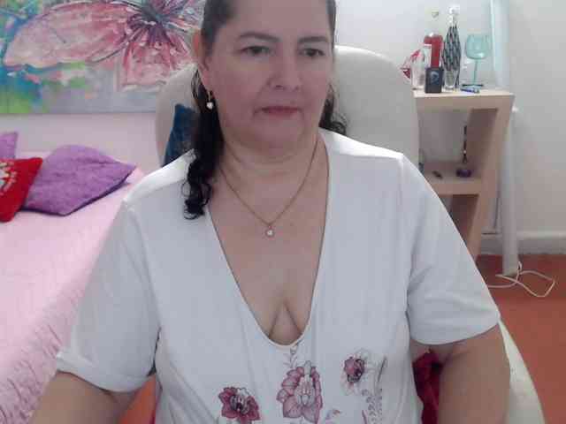 leonela webcam