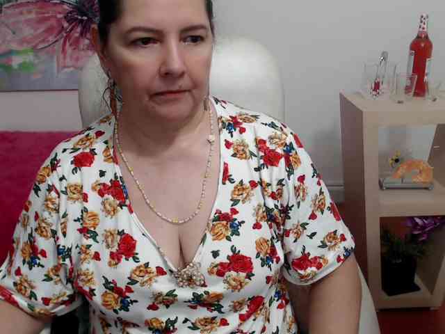 leonela webcam