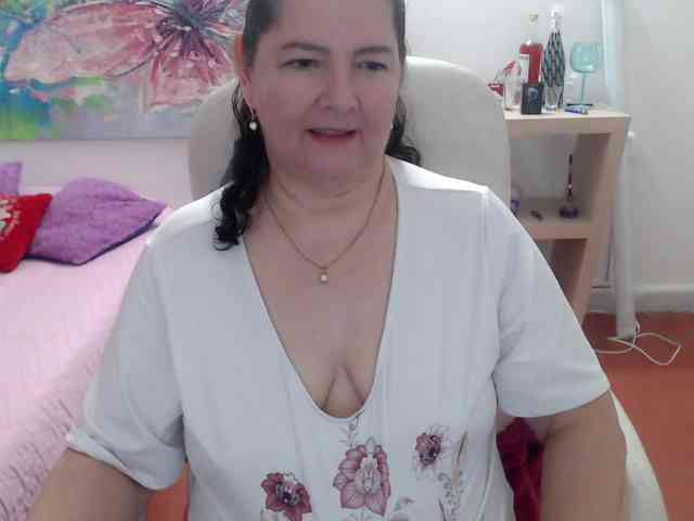 leonela webcam