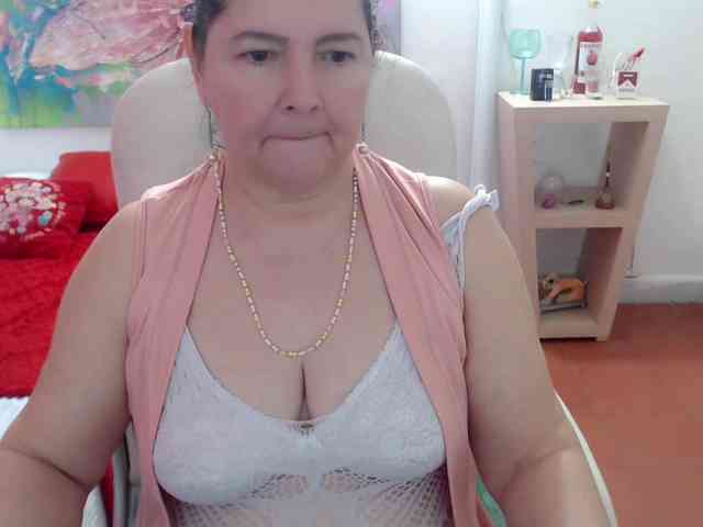 leonela webcam