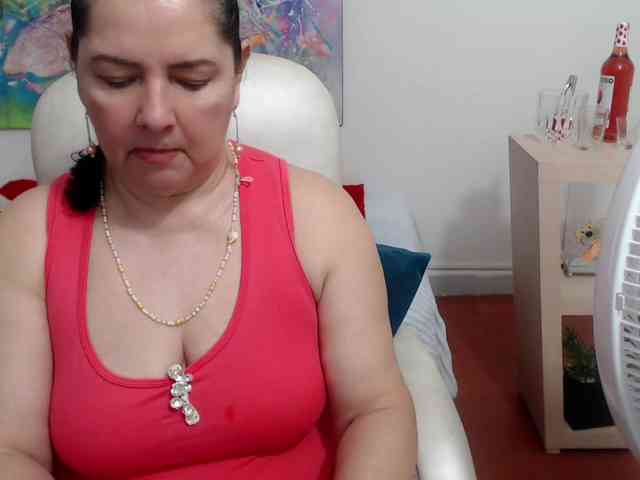 leonela webcam