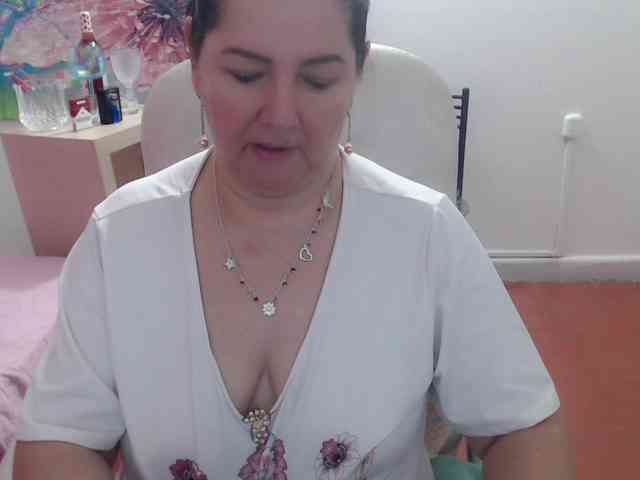 leonela webcam