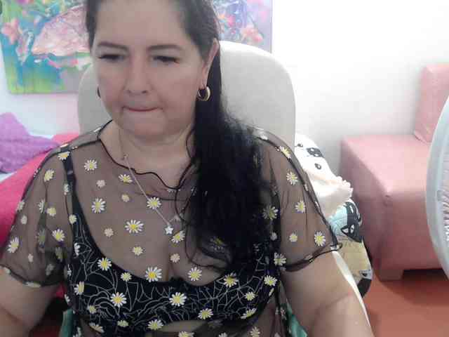 leonela webcam