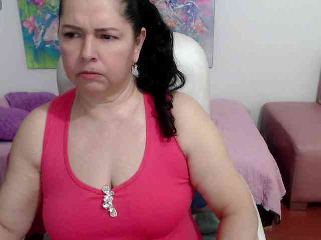 webcam hot Leonela