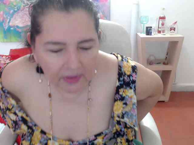 leonela webcam