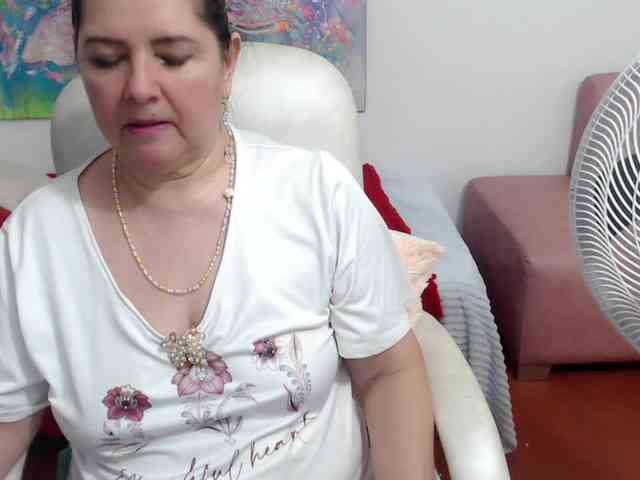 leonela webcam