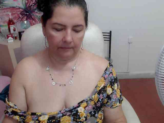 leonela webcam