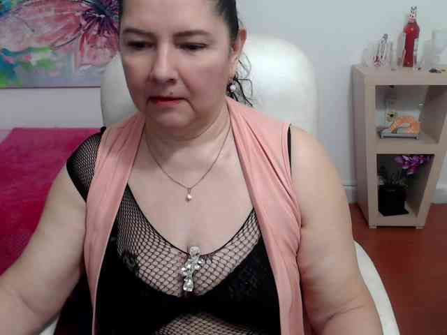 leonela webcam