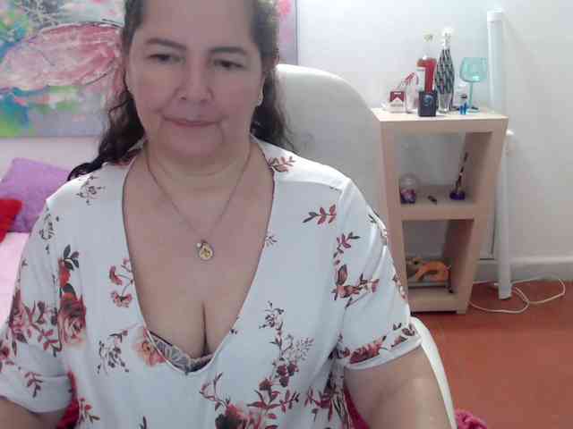 leonela webcam
