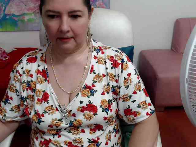 leonela webcam