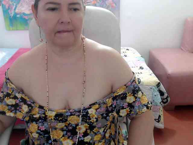 leonela webcam