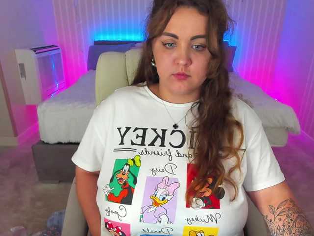  MichellKiss chat room