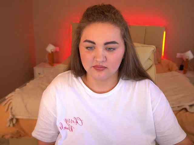 MichellKiss webcam