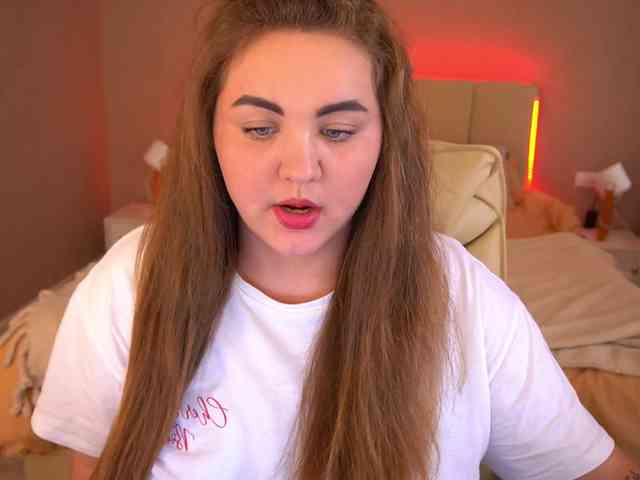 MichellKiss webcam