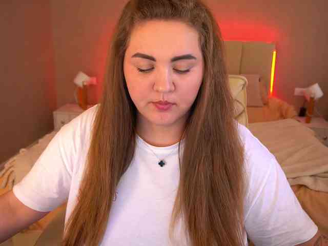 MichellKiss webcam