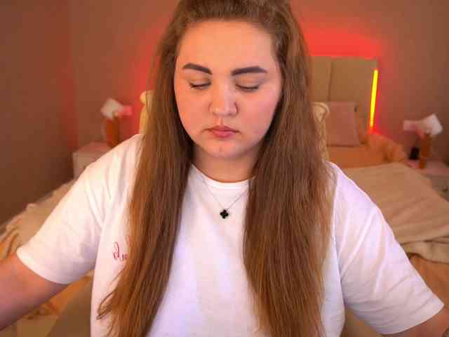 MichellKiss webcam