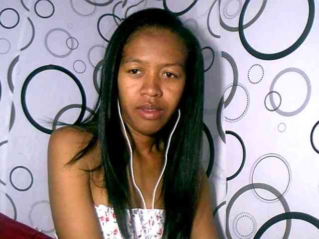 rose27 Live Webcam on BongaCams
