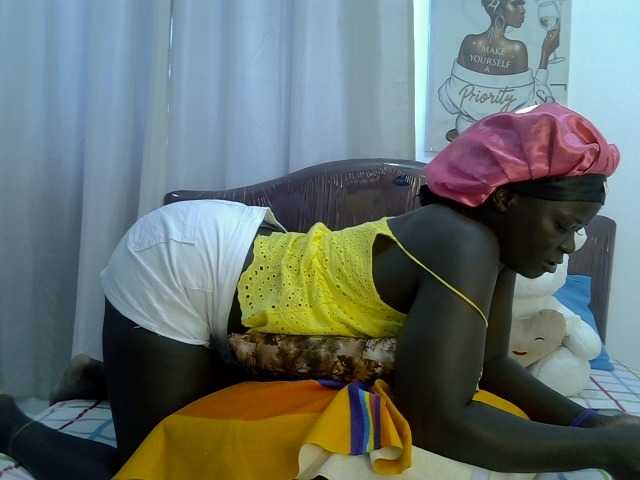 Tatiana22's BongaCams show and profile