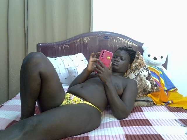 Tatiana22 Live Cam on BongaCams