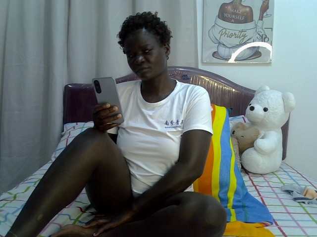 Tatiana22 live cam profile