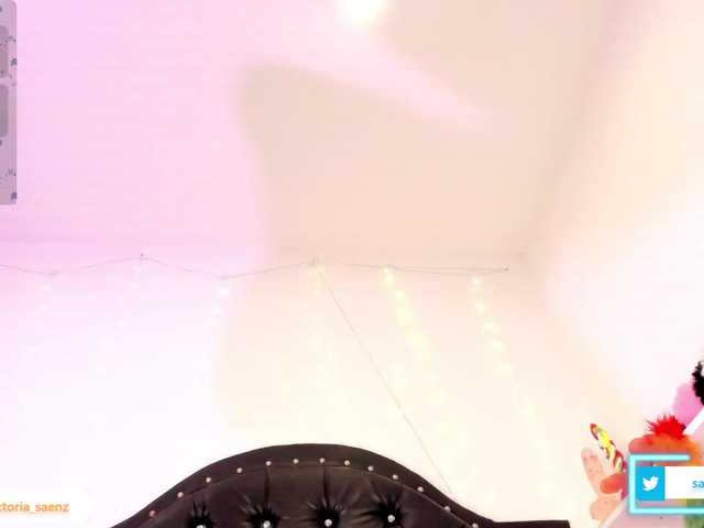 vicky-saenz's BongaCams show and profile