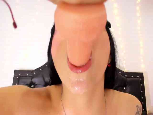 vicky-saenz webcam