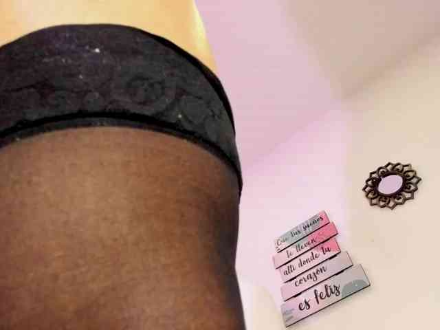 vicky-saenz webcam