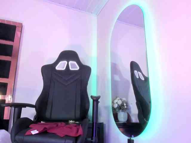 Sabrina-spencerr webcam