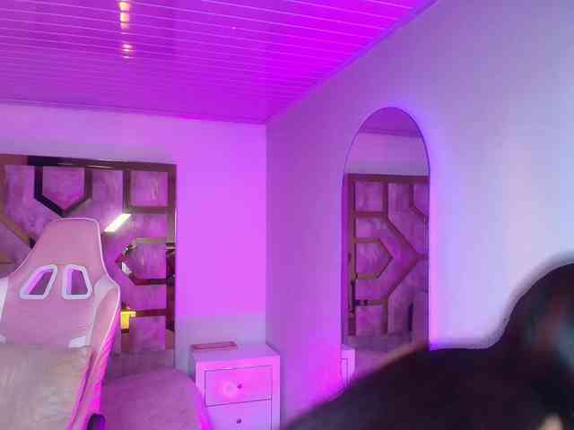 Sabrina-spencerr webcam