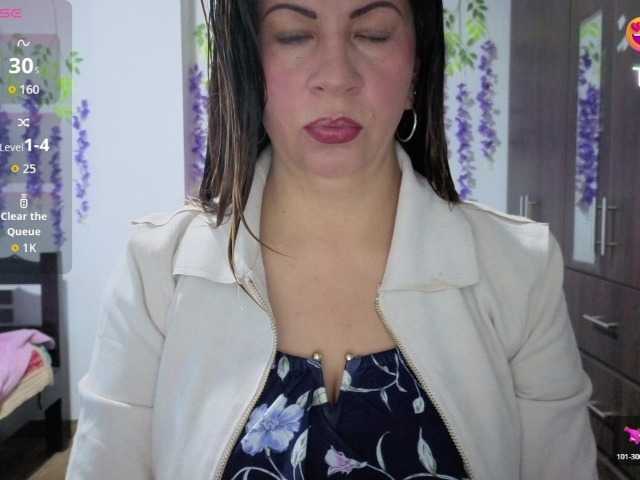 Mmmcutemm's BongaCams show and profile