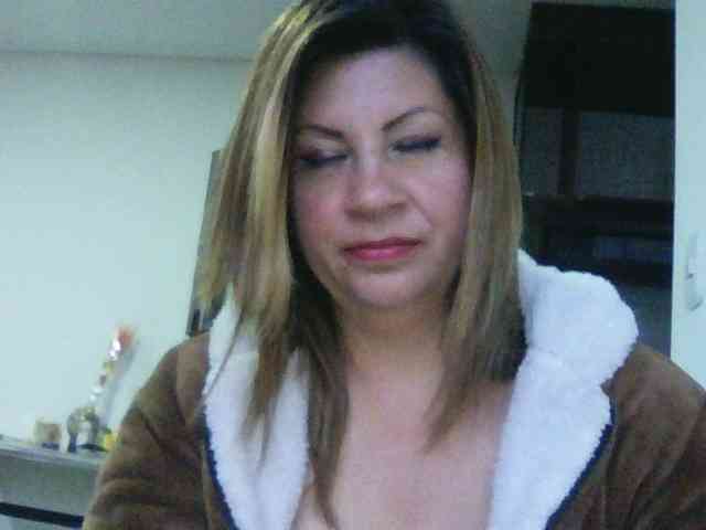 Mmmcutemm webcam