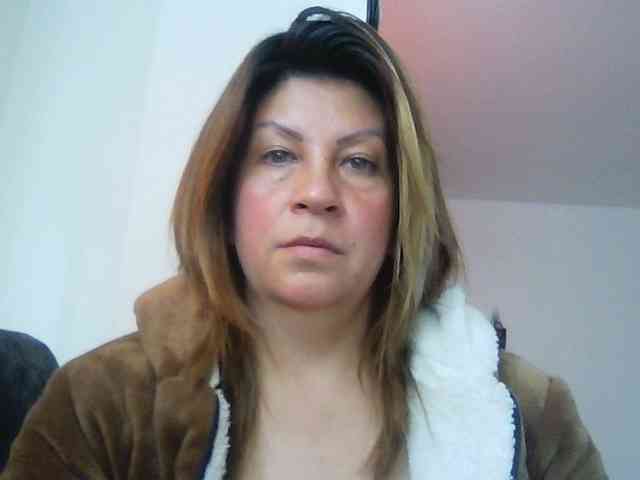 Mmmcutemm webcam