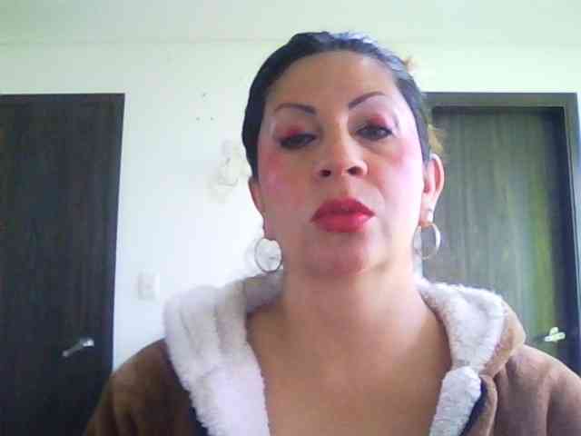 Mmmcutemm webcam