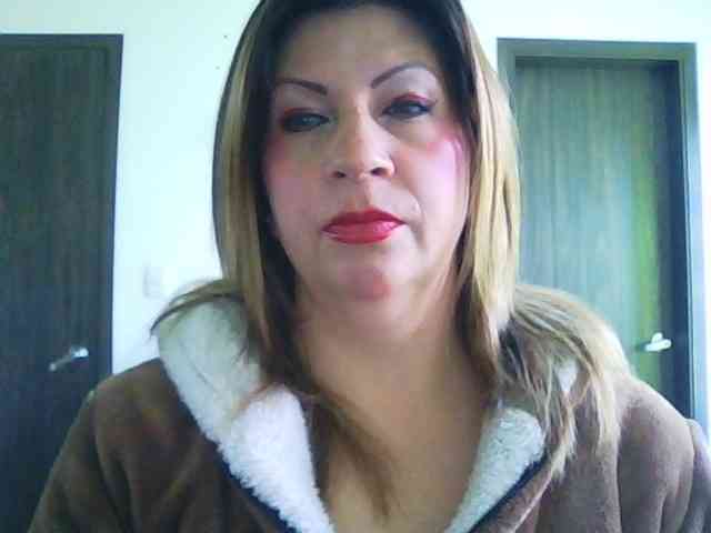 Mmmcutemm webcam