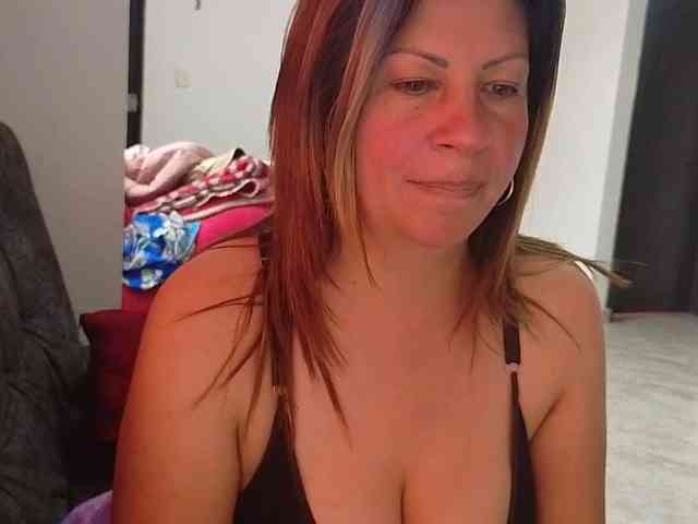 Mmmcutemm webcam