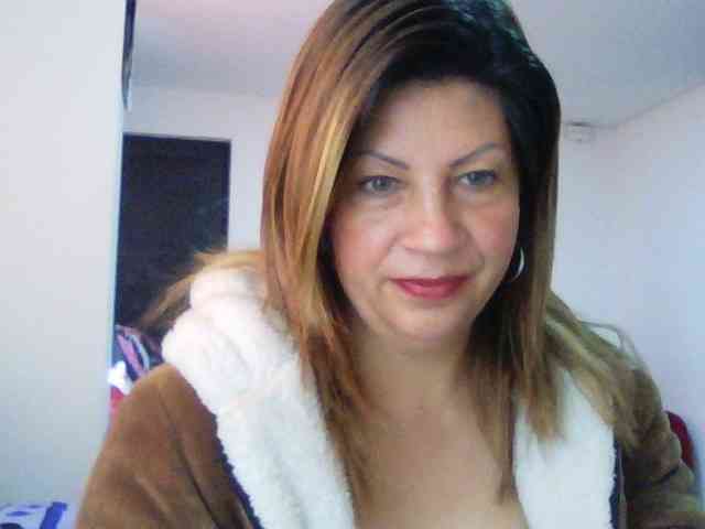 Mmmcutemm webcam