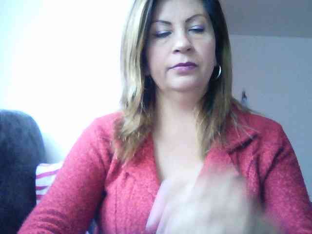Mmmcutemm webcam
