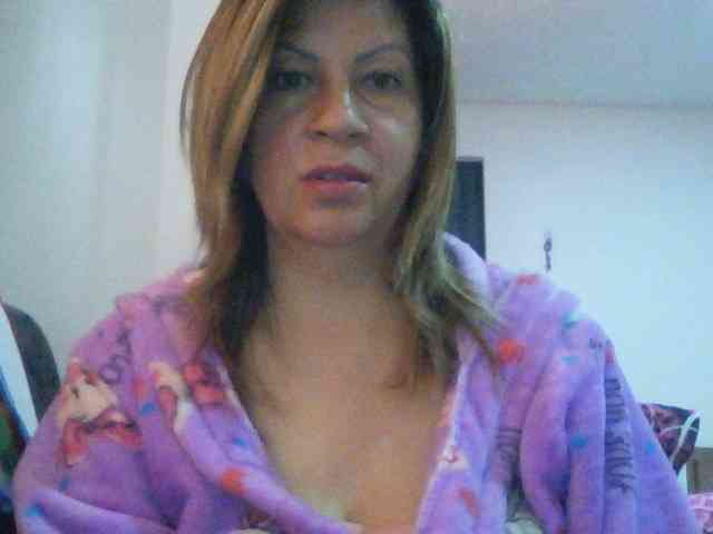 Mmmcutemm webcam