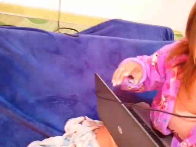 Mmmcutemm webcam