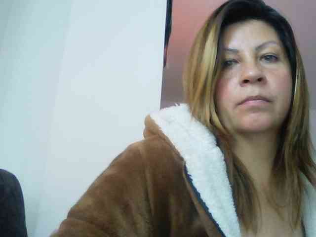 online web cam sex Mmmcutemm