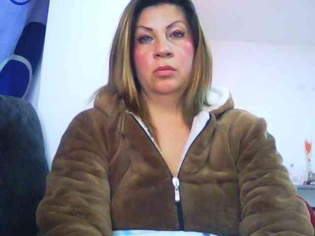 Mmmcutemm webcam
