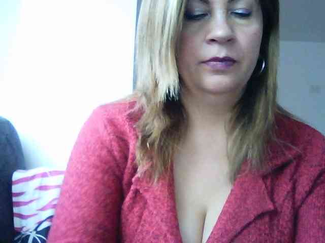 Mmmcutemm webcam
