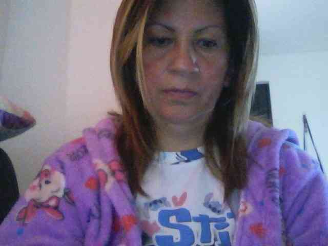 Mmmcutemm webcam