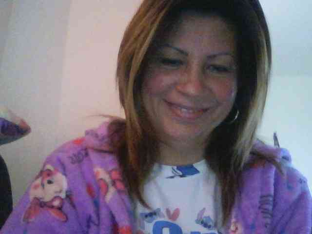 Mmmcutemm webcam