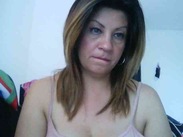 Mmmcutemm webcam